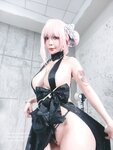 [Cosplay] UmekoJ - Emma Secret Therapy