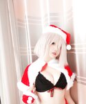 [Cosplay] 阿半今天很开心 圣诞马修 [40P-208MB]