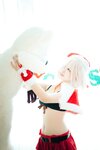 [Cosplay] 阿半今天很开心 圣诞马修 [40P-208MB]