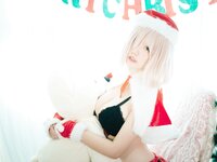 [Cosplay] 阿半今天很开心 圣诞马修 [40P-208MB]