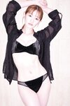 [Photobook] 中田花奈 花ほころぶ ヤンマガデジタル写真集