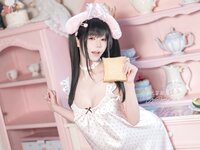 [Cosplay] Yiko湿润兔 2026年04月订阅 晚安少女 [118P3V-4.01GB]