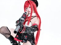[Cosplay] Natsuko夏夏子 Nikke胜利女神 拉毗·小红帽 [77P-462MB]