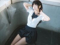 [Cosplay] 不呆猫 JK学妹户外 [59P-390MB]
