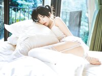 [Cosplay] 桜桃喵 春日碎花 [57P1V-1.13GB]