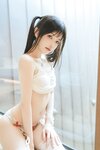 [Cosplay] 桜桃喵 春日碎花 [57P1V-1.13GB]