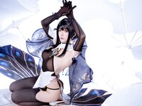 [Cosplay] 星之迟迟 2025年10月计划E 碧蓝航线 镇海改 [44P-126MB]