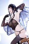 [Cosplay] 星之迟迟 2025年10月计划E 碧蓝航线 镇海改 [44P-126MB]