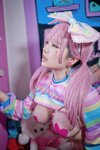 [Cosplay] 阿半今天很开心 粉色双马尾 [43P-868MB]