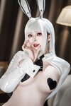 [Cosplay] Natsuko夏夏子 Nikke胜利女神 布兰儿 逆兔女郎 [81P-613MB]