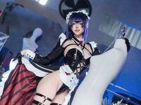 [Cosplay] 屿鱼 Nikke胜利女神 米哈拉·咖啡女仆 [80P-455MB]