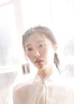 [Photobook] 志崎樺音1st写真集 unplugged