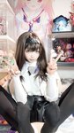 [Cosplay] 白栎Shirly - 明日方舟 普瑞赛斯博士服