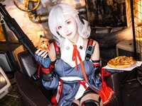 [Cosplay] Momoko葵葵 少女前线2 塞布丽娜 [7P-55MB]