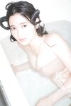 FLASHデジタル写真集 出口亜梨沙 ある日、サキュバスが住みついた。
