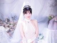 [Cosplay] 星黛鹿鹿 - 白丝花嫁