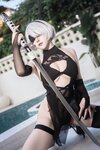 [Cosplay] Natsuko夏夏子 NIKKE×NieR 2B水着 [83P-706MB]