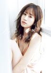 [Photobook] Maeda Atsuko (ex-AKB48) 6th Photobook 前田敦子写真集 - Beste (2026.02.13)
