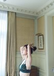 [Photobook] Maeda Atsuko (ex-AKB48) 6th Photobook 前田敦子写真集 - Beste (2026.02.13)
