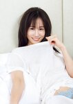 [Photobook] Maeda Atsuko (ex-AKB48) 6th Photobook 前田敦子写真集 - Beste (2026.02.13)