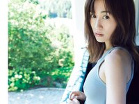 [Photobook] Maeda Atsuko (ex-AKB48) 6th Photobook 前田敦子写真集 - Beste (2026.02.13)