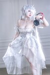 [Cosplay] 半半子 胜利女神：妮姬 灰姑娘 水晶公主 [44P-215MB]
