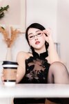 [Cosplay] 不呆猫 黑旗袍过膝袜御姐 [42P-100MB]