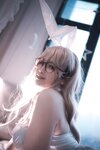[Cosplay] 阿半今天很开心 蔚蓝档案 室笠茜 兔女郎 [47P7V-348MB]