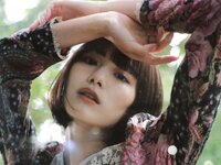 [Photobook] 鶴嶋乃愛 1stフォトエッセイ 微睡む花の様に