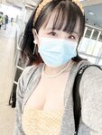 [Cosplay] 阿半今天很开心 黄色抹胸 [68P1V-513MB]