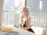 [Cosplay] 疯猫ss 夕阳下的猫耳女仆 [40P-265MB]