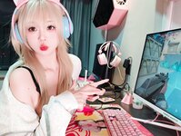 [Cosplay] 麻薯好吃 - 电竞女友