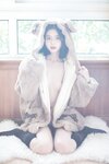[Cosplay] 会拍照的咔咔 NO.005 很纯的一个妹纸 [14P2V 129MB]