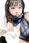 [Cosplay] 阿半今天很开心 小僵尸和猫猫头 [33P-24MB]