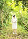 [Photobook]【電子書籍版限定アザーカット追加】八掛うみ写真集 She Loves You