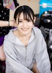[Photobook]【電子書籍版限定アザーカット追加】八掛うみ写真集 She Loves You