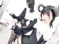 [Cosplay] 阿半今天很开心 束缚恶魔 [34P-93MB]