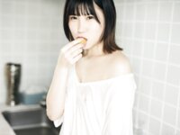FLASHデジタル写真集R 川村ゆい 清純にみえますか？