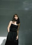 週刊文春 2022.05.05-05.12 原色美女図鑑　広瀬アリス