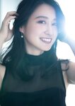 週刊文春 2022.11.03 原色美女図鑑　小川彩佳 安原琉那