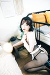 [Loozy] Son Ye-Eun (손예은) - Happy Birthday (+S.Ver)
