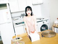 [Loozy] Son Ye-Eun (손예은) - Happy Birthday (+S.Ver)
