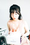 [Loozy] Son Ye-Eun (손예은) - Happy Birthday (+S.Ver)