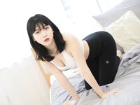[ROGLE] Song Hana (송하나) - Leggings