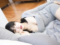 [ROGLE] Song Hana (송하나) - Leggings
