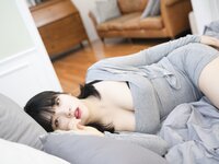 [ROGLE] Song Hana (송하나) - Leggings