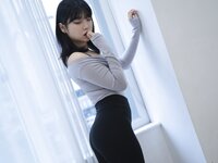 [ROGLE] Song Hana (송하나) - Leggings