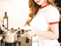 【JVID】本垒奈-我的后妈 watermark