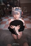 [COSPLAY] 白莉爱吃巧克力 – 蕾姆兔女仆 [49P-251MB]