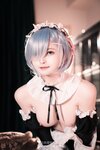 [COSPLAY] 白莉爱吃巧克力 – 蕾姆兔女仆 [49P-251MB]